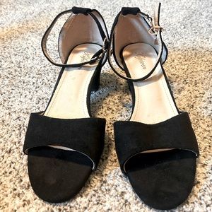 Suede black strappy heel